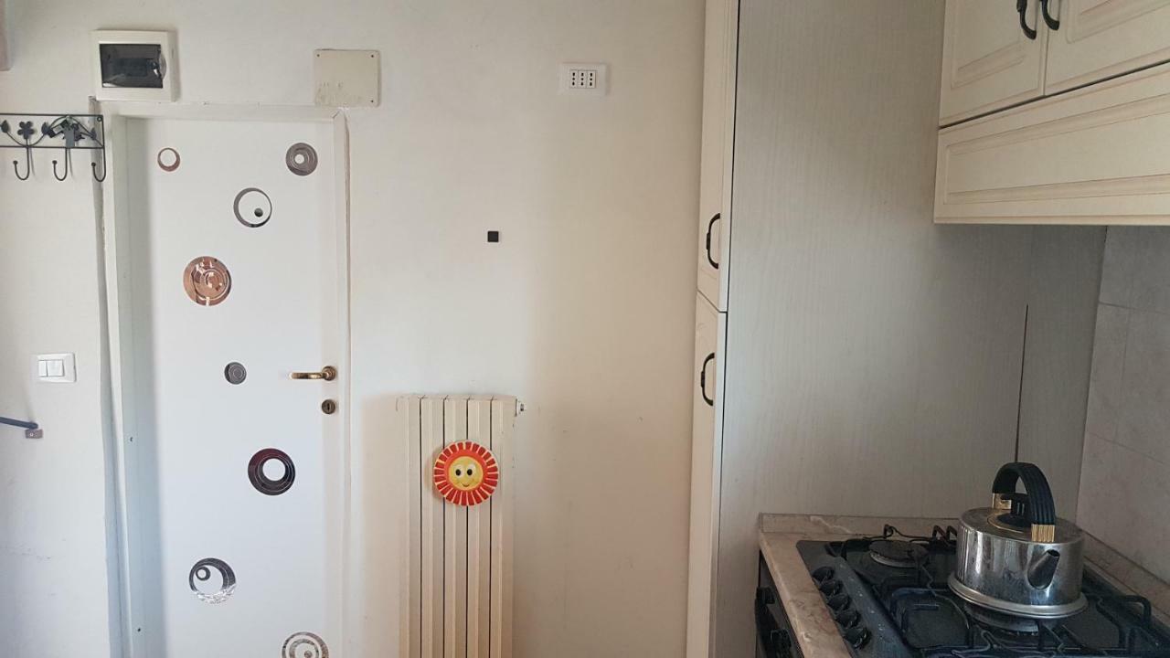Ferienwohnung La Casetta Del Pellegrino Poggio Bustone Exterior foto