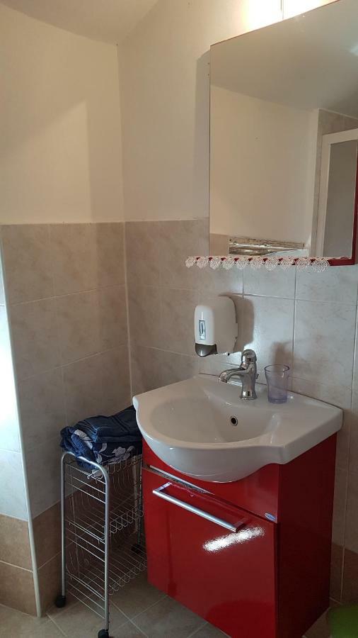 Ferienwohnung La Casetta Del Pellegrino Poggio Bustone Exterior foto