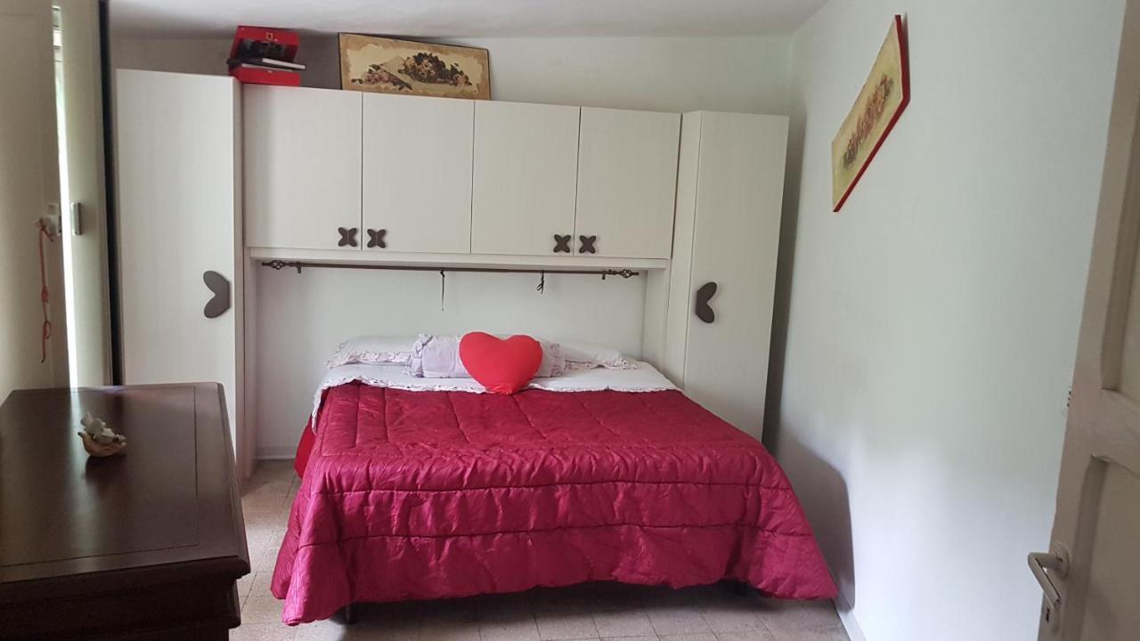 Ferienwohnung La Casetta Del Pellegrino Poggio Bustone Exterior foto